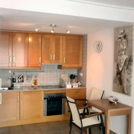 Apt Guadalest Apartman Benimantell